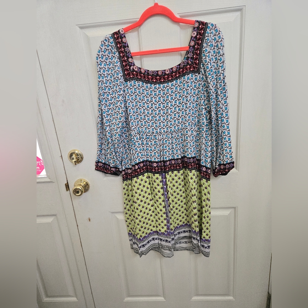 Color blocked dress